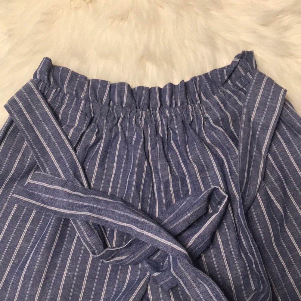 Love Tree Chambray Stripe Tie Waist Shorts - Picture 5 of 8
